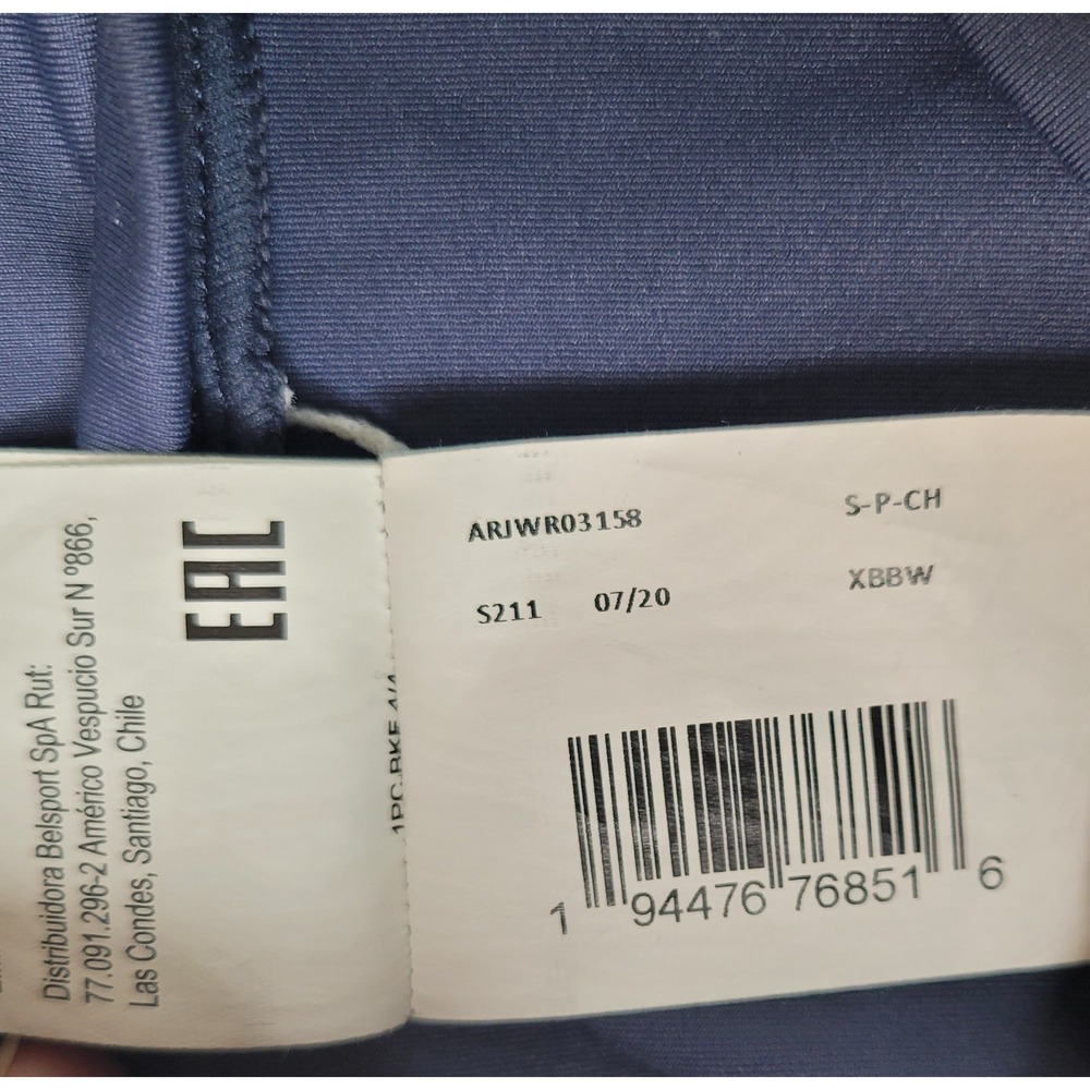 Roxy L/S Rash Guard - Picture 2 of 9